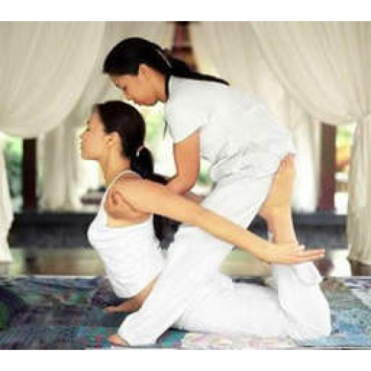 50 Min Thai Massage & Foot Scrub  and Shower Combo